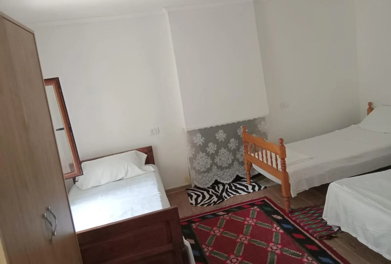 Kulla E Lulash Keqit Theth Guest house